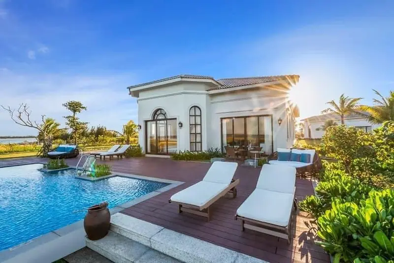 Biệt thự có hồ bơi riêng tại Melia Vinpearl Cửa Hội